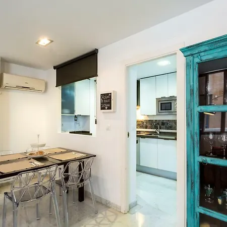 Lr2 Private Terrace & Parking Right In The Center Apartamento