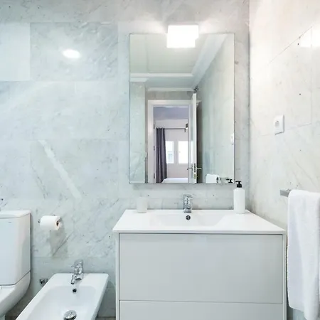 Lr2 Private Terrace & Parking Right In The Center Apartamento *